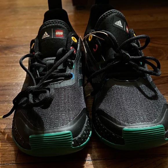 New with tag Lego running shoes 5 1/2 kids - Picture 2 of 7